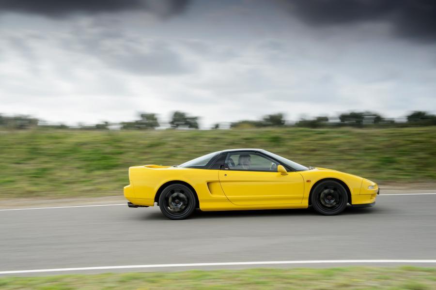  Honda NSX-R 1991 года  (UK) (фото 3 из 24)
